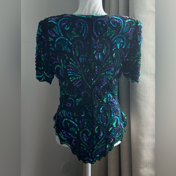 Laurence Kazar New York 100% Silk and Sequin Top Size Medium Vintage - Picture 2 of 10